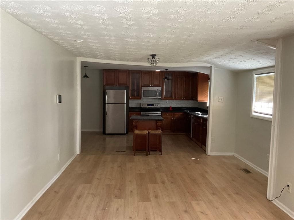 3 bedroom, 2 bathroom, 1,294 sq ft single family residence for sale at 2629 Rex Avenue, Atlanta, GA 30331 — photo 6