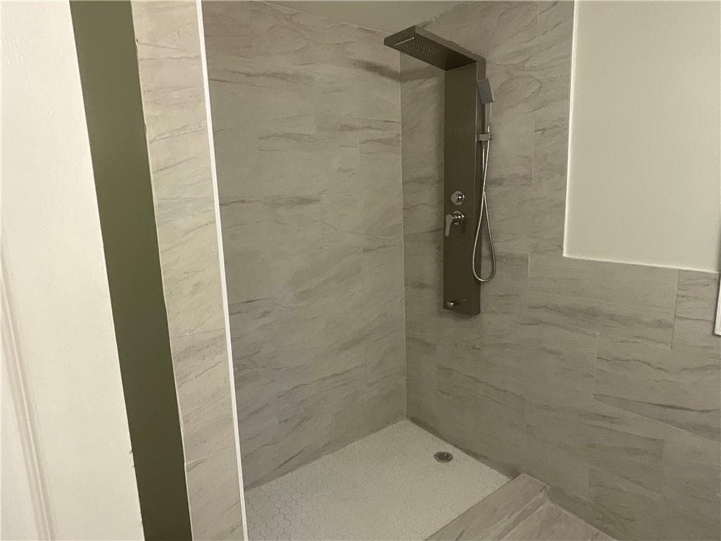 3 bedroom, 2 bathroom, 1,294 sq ft single family residence for sale at 2629 Rex Avenue, Atlanta, GA 30331 — photo 7