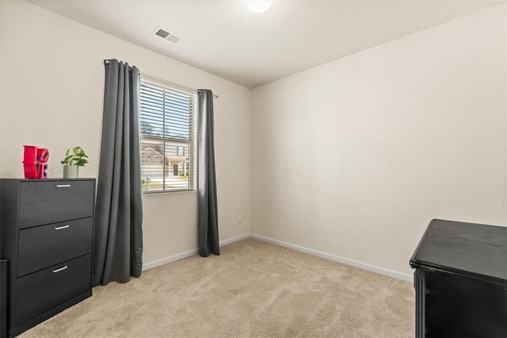 3 bedroom, 3 bathroom, 2,460 sq ft single family residence for sale at 7627 Rudder Circle, South Fulton, GA 30213 — photo 6