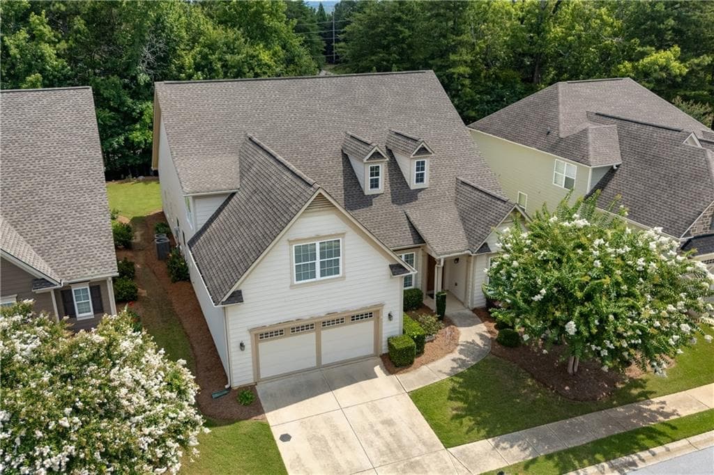 3 bedroom, 3 bathroom, 3,118 sq ft single family residence for sale at 3354 Locust Cove Road, Gainesville, GA 30504 — photo 3