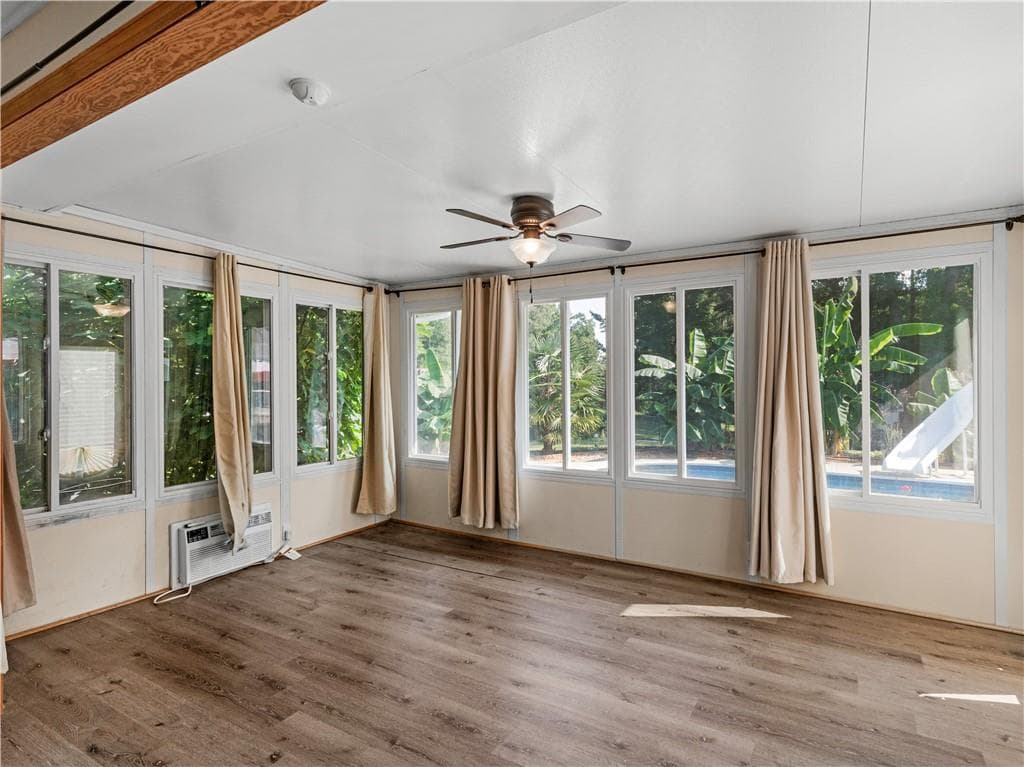 3 bedroom, 3 bathroom, 2,285 sq ft single family residence under contract at 837 Sunset Drive, Locust Grove, GA 30248 — photo 10
