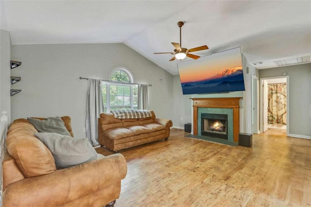 4 bedroom, 3 bathroom, 1,624 sq ft single family residence for sale at 3415 Laurel Springs Cove, Villa Rica, GA 30180 — photo 3