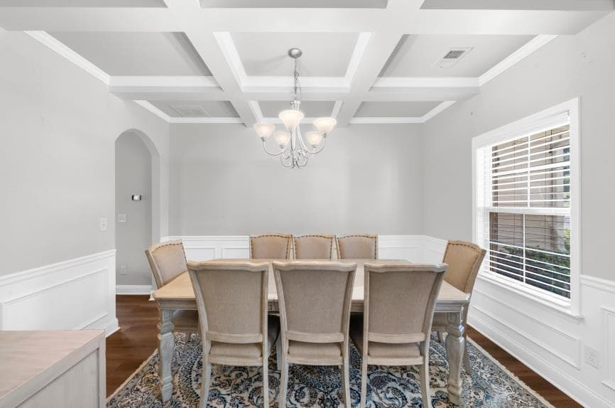 5 bedroom, 3 bathroom, 2,714 sq ft single family residence for sale at 6545 Oak Highlands Court, Cumming, GA 30041 — photo 8
