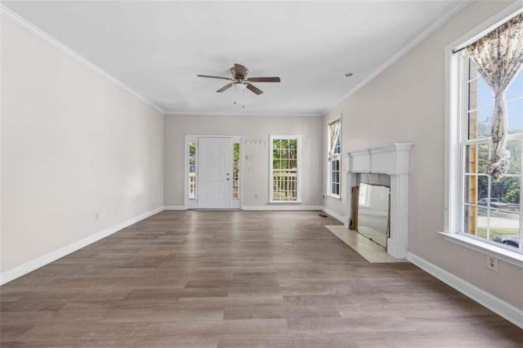 4 bedroom, 3 bathroom, 1,463 sq ft single family residence for sale at 845 Mildred Place, Atlanta, GA 30318 — photo 6