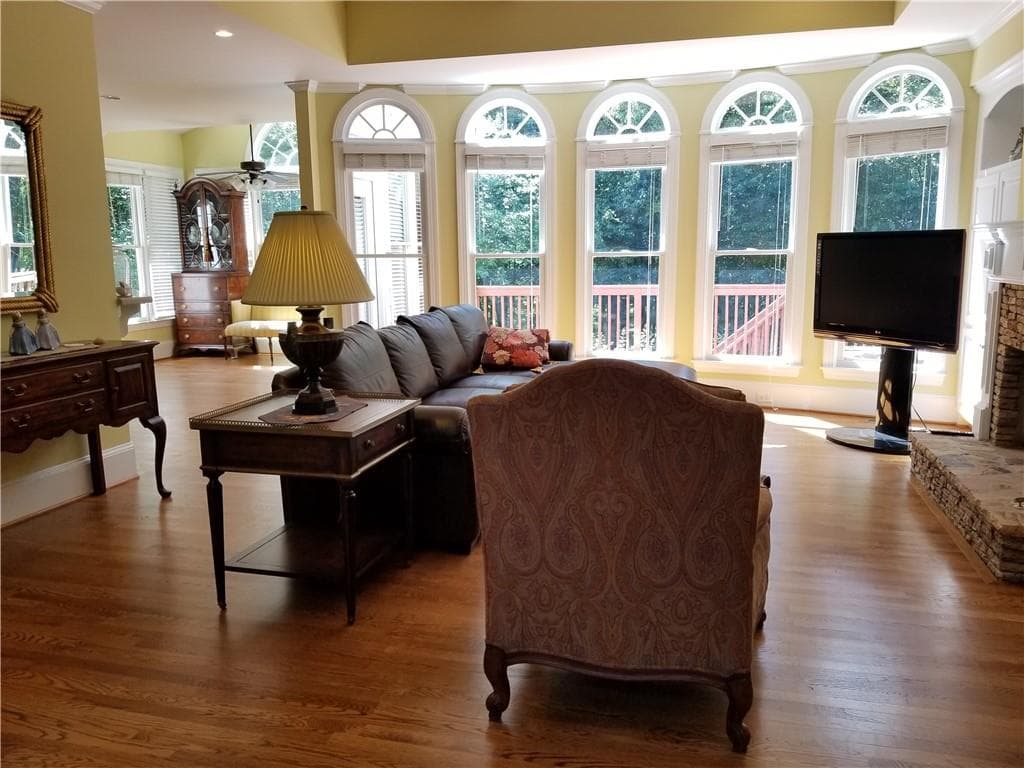 5 bedroom, 4 bathroom, 5,151 sq ft single family residence for rent at 4080 Balleycastle Lane, Duluth, GA 30097 for $4,000 a month — photo 10