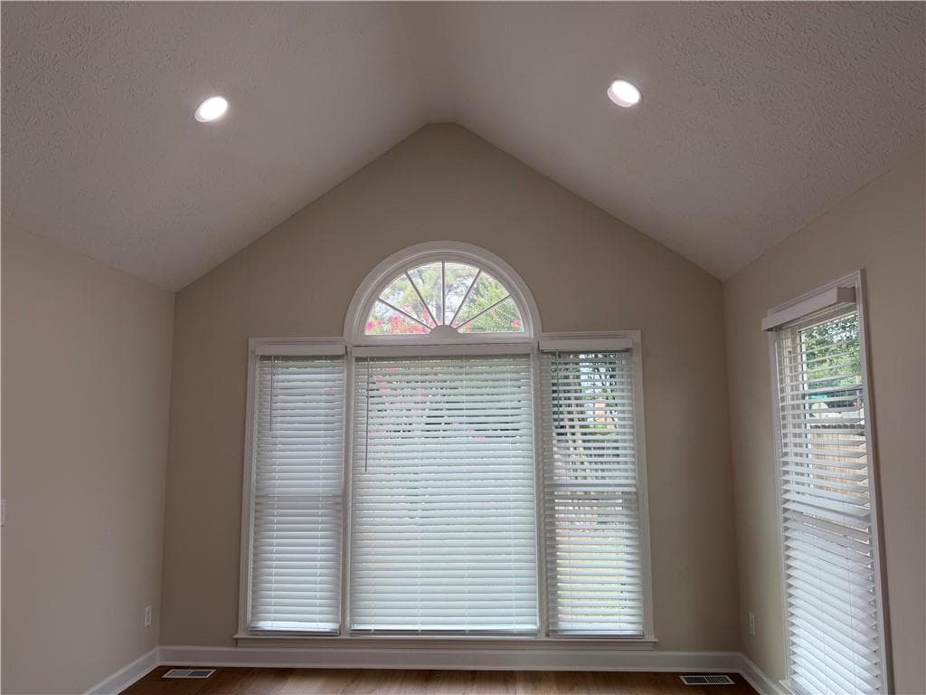 3 bedroom, 3 bathroom, 2,559 sq ft single family residence for rent at 2210 Concord Square, Marietta, GA 30062 for $3,000 a month — photo 1 of 26