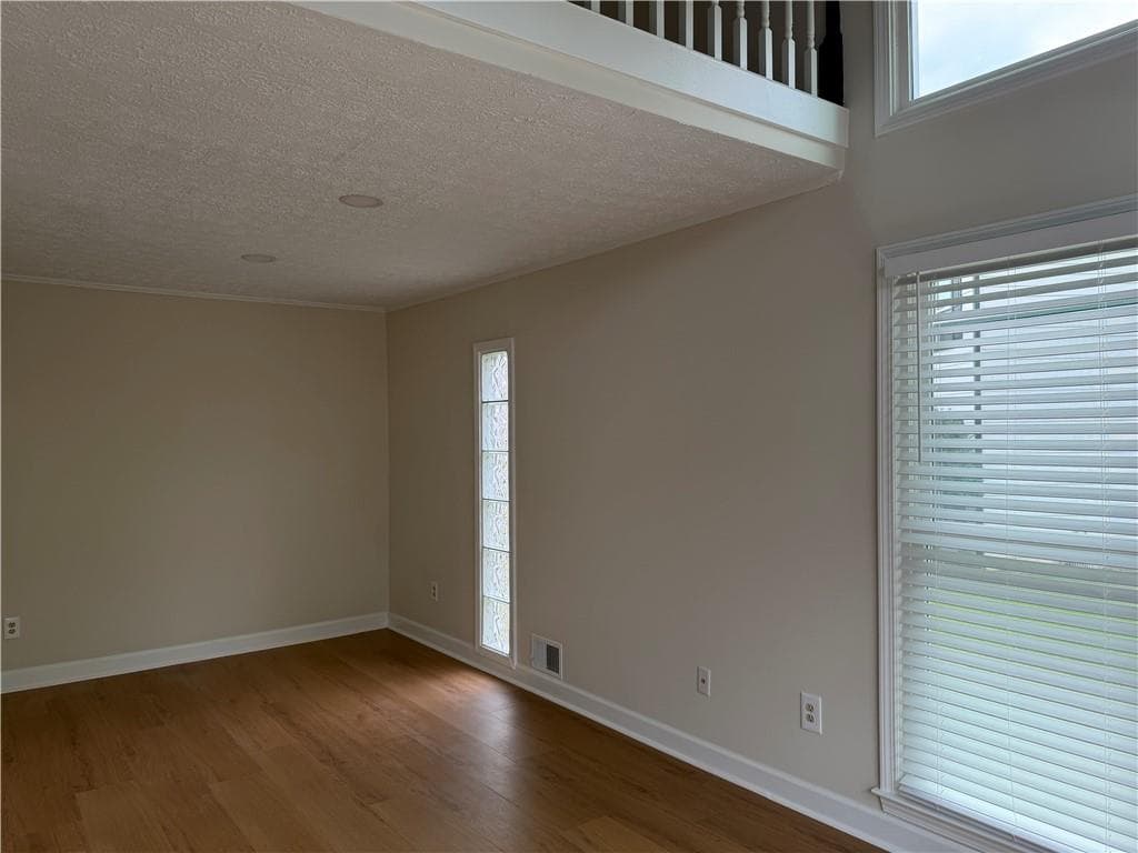 3 bedroom, 3 bathroom, 2,559 sq ft single family residence for rent at 2210 Concord Square, Marietta, GA 30062 for $3,000 a month — photo 8