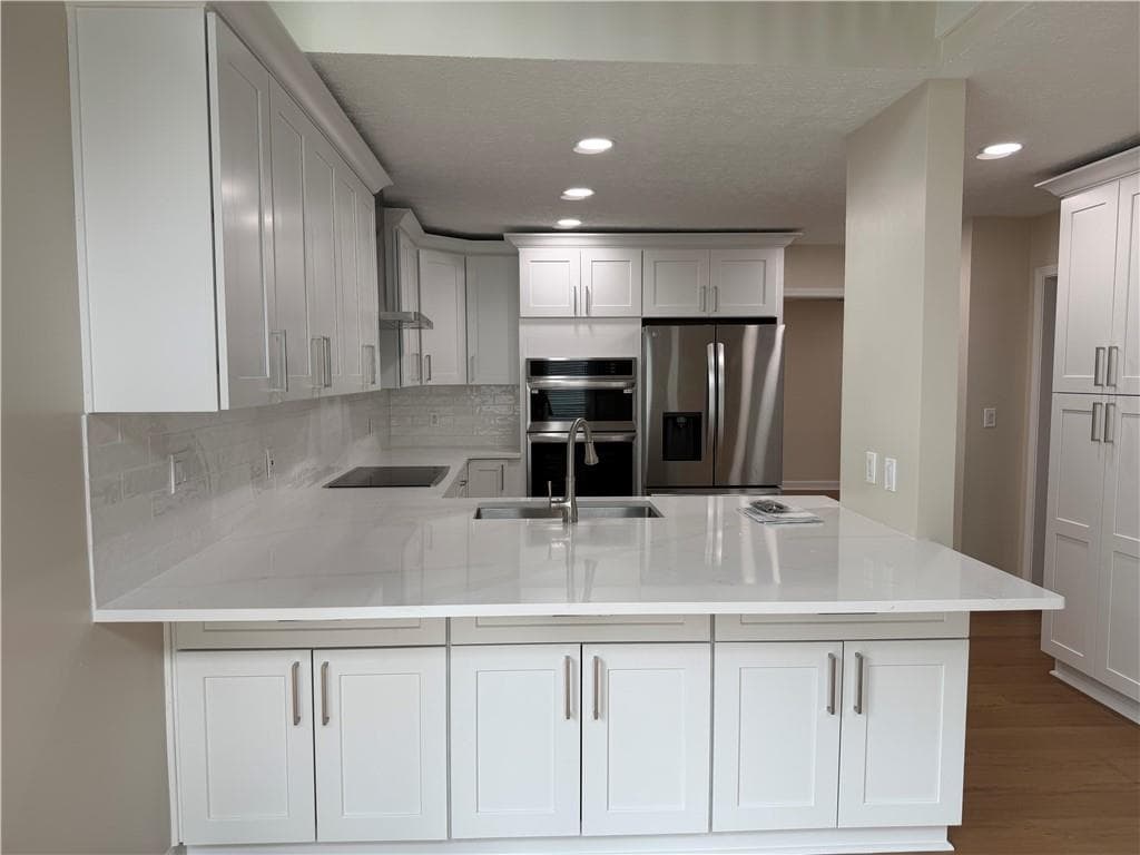 3 bedroom, 3 bathroom, 2,559 sq ft single family residence for rent at 2210 Concord Square, Marietta, GA 30062 for $3,000 a month — photo 9