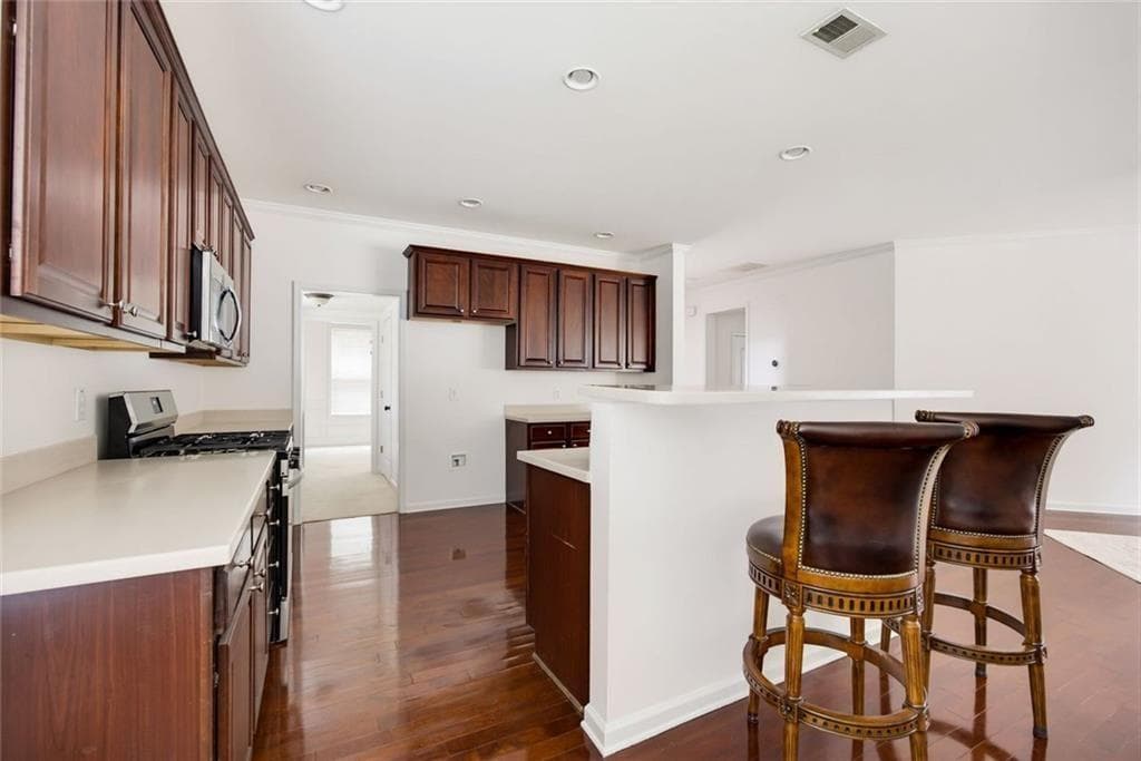 4 bedroom, 4 bathroom, 2,713 sq ft single family residence for sale at 210 Harmony Lake Drive, Canton, GA 30115 — photo 9
