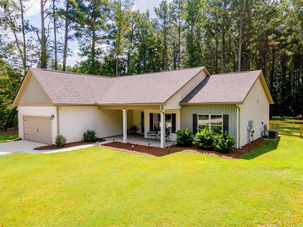 4 bedroom, 2 bathroom, 1,660 sq ft single family residence for sale at 4079 Primrose Road, Grantville, GA 30220 — photo 8