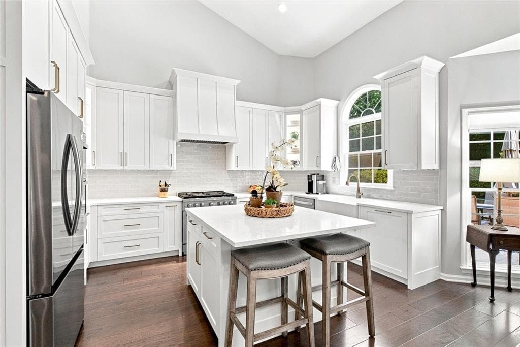3 bedroom, 3 bathroom, 2,854 sq ft single family residence for sale at 970 Windhaven Drive, Alpharetta, GA 30005 — photo 10