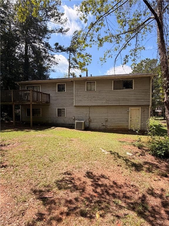 3 bedroom, 3 bathroom, 1,680 sq ft single family residence for sale at 3533 Ridgetop Court, Ellenwood, GA 30294 — photo 4