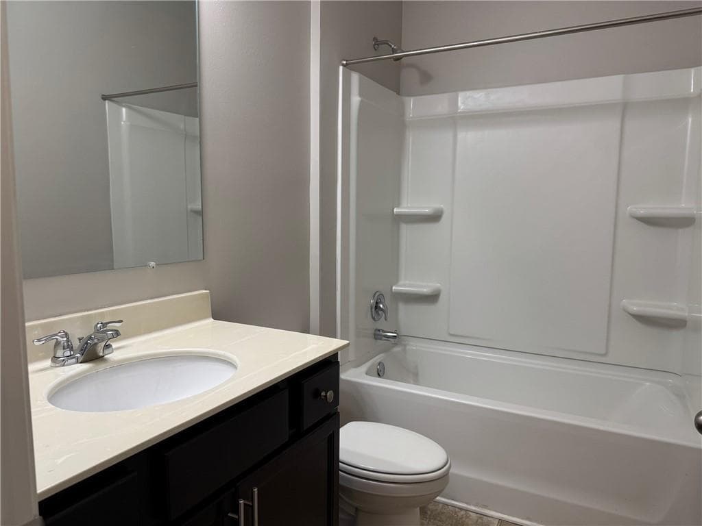 3 bedroom, 4 bathroom, 1,740 sq ft townhouse for sale at 6027 Landers Loop, Fairburn, GA 30213 — photo 10