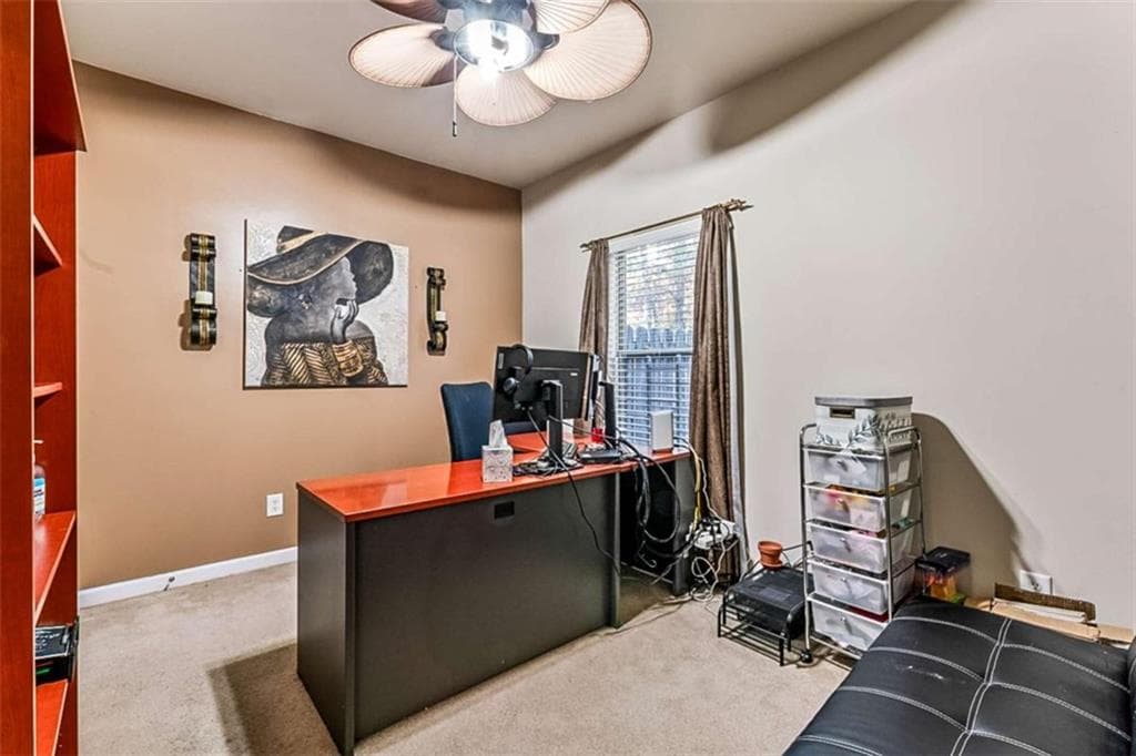 4 bedroom, 3 bathroom, 2,096 sq ft townhouse for sale at 2904 Ridgeview Drive, Atlanta, GA 30331 — photo 5
