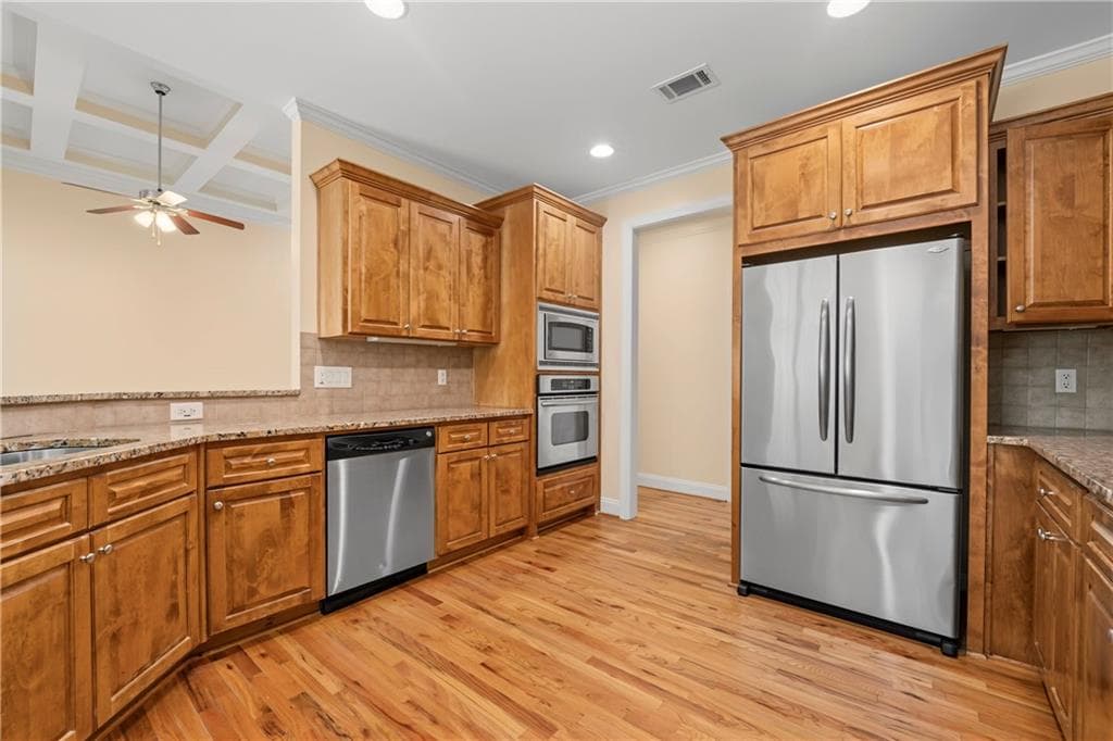 4 bedroom, 4 bathroom, 2,788 sq ft single family residence for sale at 2597 Misty Rose Lane, Loganville, GA 30052 — photo 5