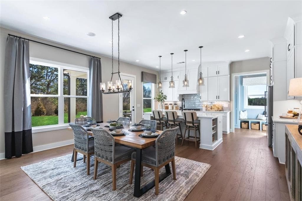 5 bedroom, 4 bathroom, 3,392 sq ft single family residence for sale at 5170 Canter Court, Cumming, GA 30040 — photo 6
