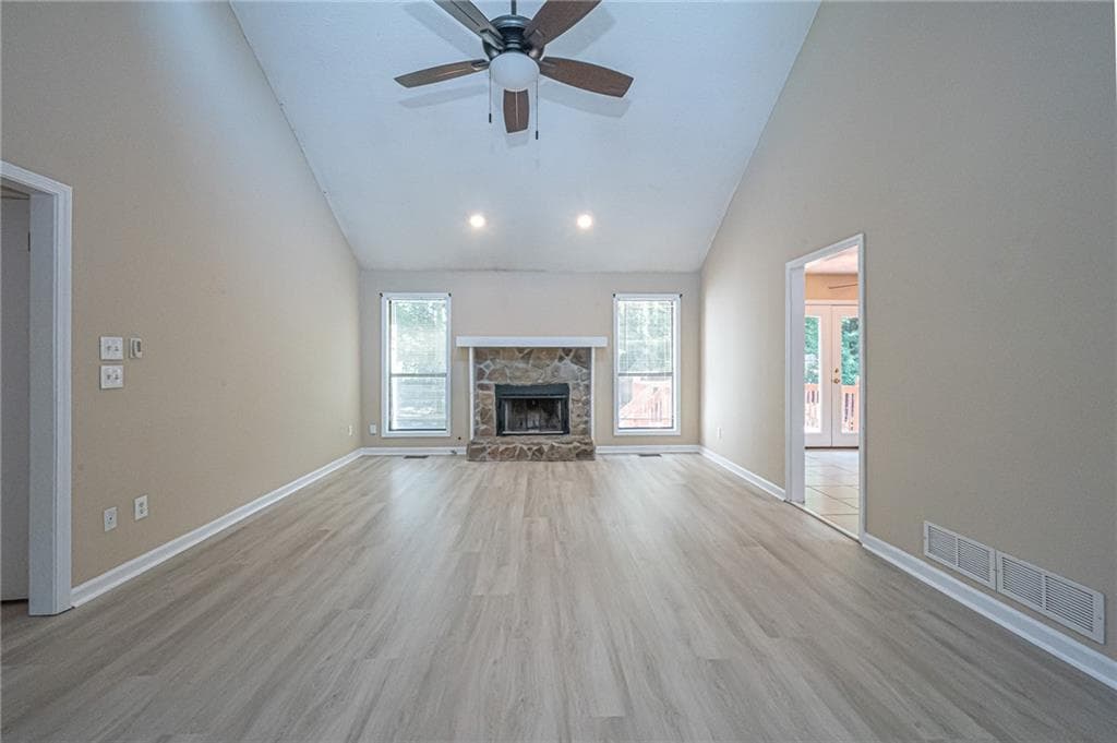 4 bedroom, 3 bathroom, 2,260 sq ft single family residence for sale at 384 Mckees Rock Lane, Lawrenceville, GA 30044 — photo 5