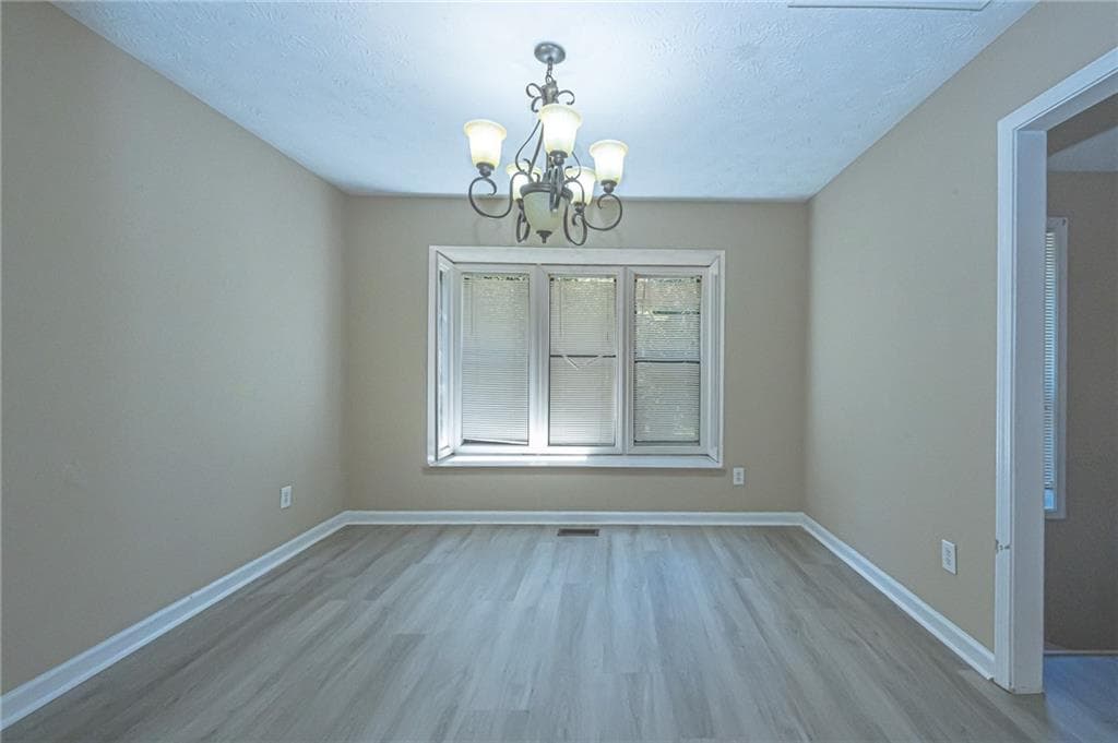 4 bedroom, 3 bathroom, 2,260 sq ft single family residence for sale at 384 Mckees Rock Lane, Lawrenceville, GA 30044 — photo 9