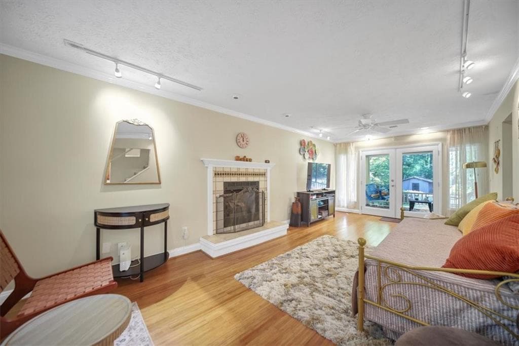 3 bedroom, 3 bathroom, 1,562 sq ft single family residence for rent at 1071 Standard Drive, Brookhaven, GA 30319 for $4,500 a month — photo 8