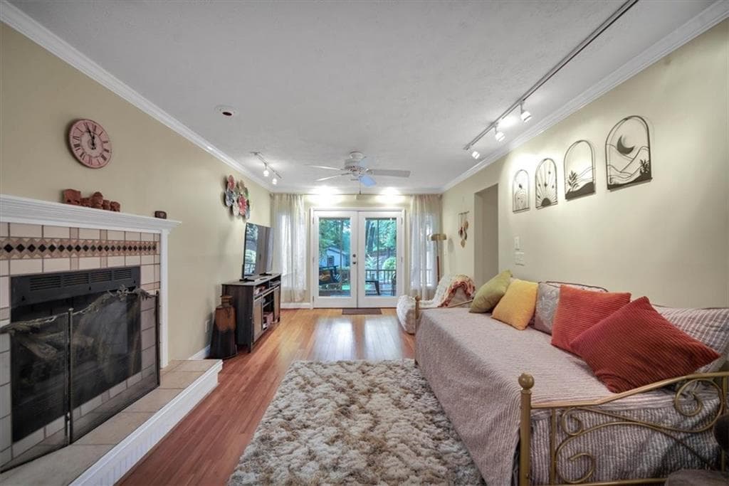 3 bedroom, 3 bathroom, 1,562 sq ft single family residence for rent at 1071 Standard Drive, Brookhaven, GA 30319 for $4,500 a month — photo 9