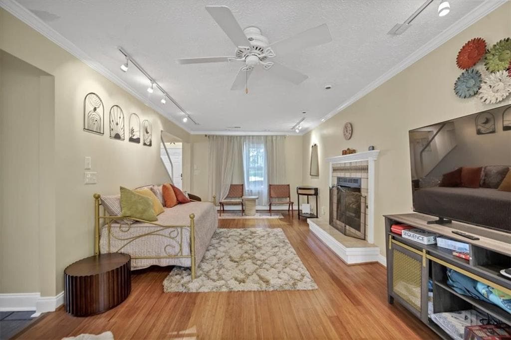 3 bedroom, 3 bathroom, 1,562 sq ft single family residence for rent at 1071 Standard Drive, Brookhaven, GA 30319 for $4,500 a month — photo 10