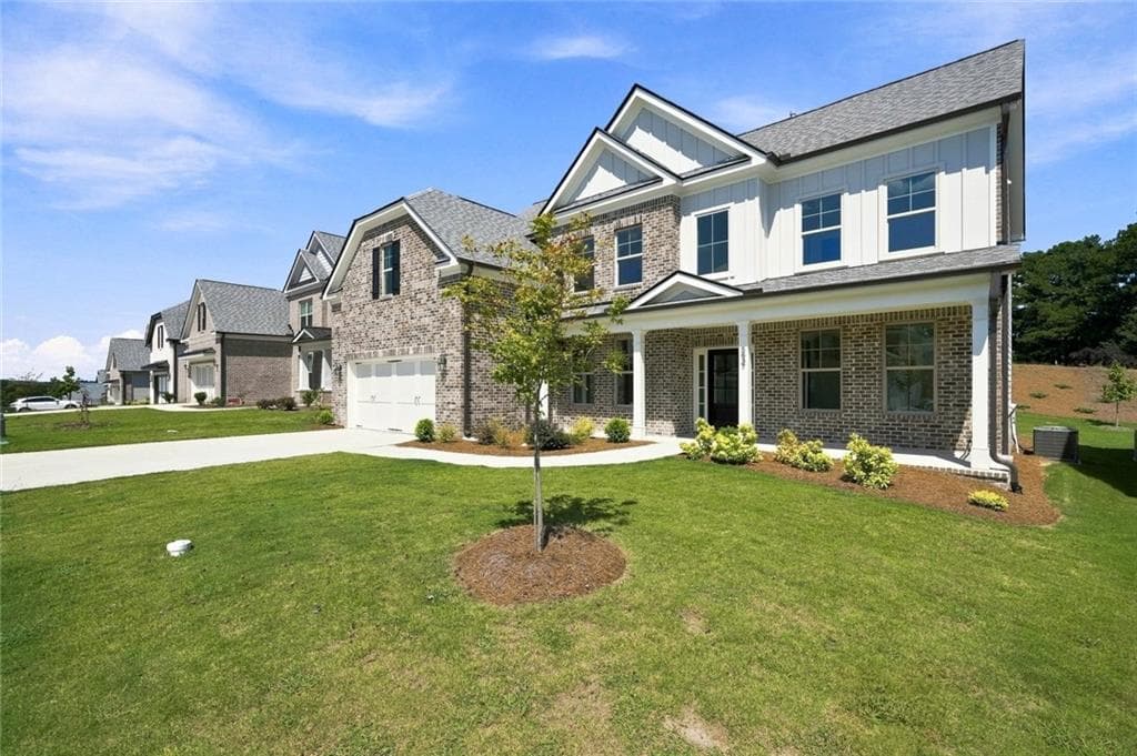 5 bedroom, 4 bathroom, 3,500 sq ft single family residence for rent at 5837 Creek Indian Drive, Sugar Hill, GA 30518 for $4,750 a month — photo 3