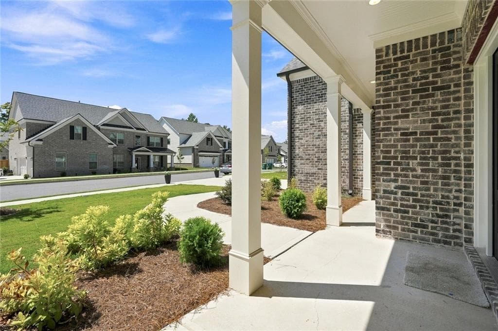 5 bedroom, 4 bathroom, 3,500 sq ft single family residence for rent at 5837 Creek Indian Drive, Sugar Hill, GA 30518 for $4,750 a month — photo 5