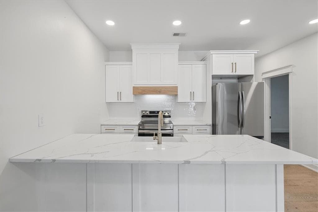 3 bedroom, 1 bathroom, 962 sq ft single family residence for sale at 607 Harlan Street, Calhoun, GA 30701 — photo 10