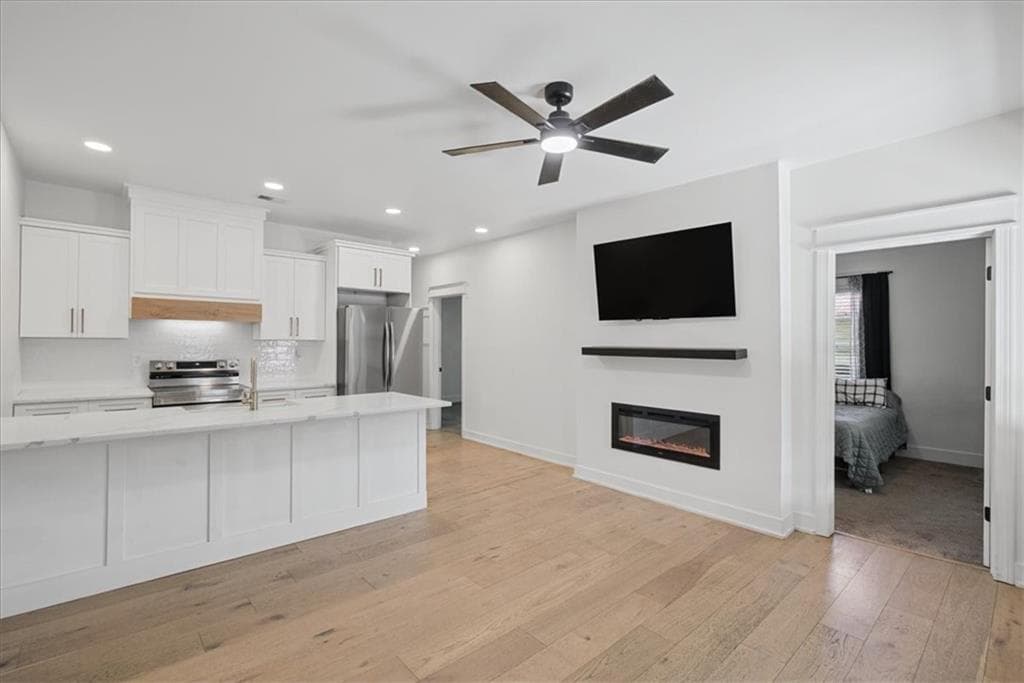 3 bedroom, 1 bathroom, 962 sq ft single family residence for sale at 607 Harlan Street, Calhoun, GA 30701 — photo 7