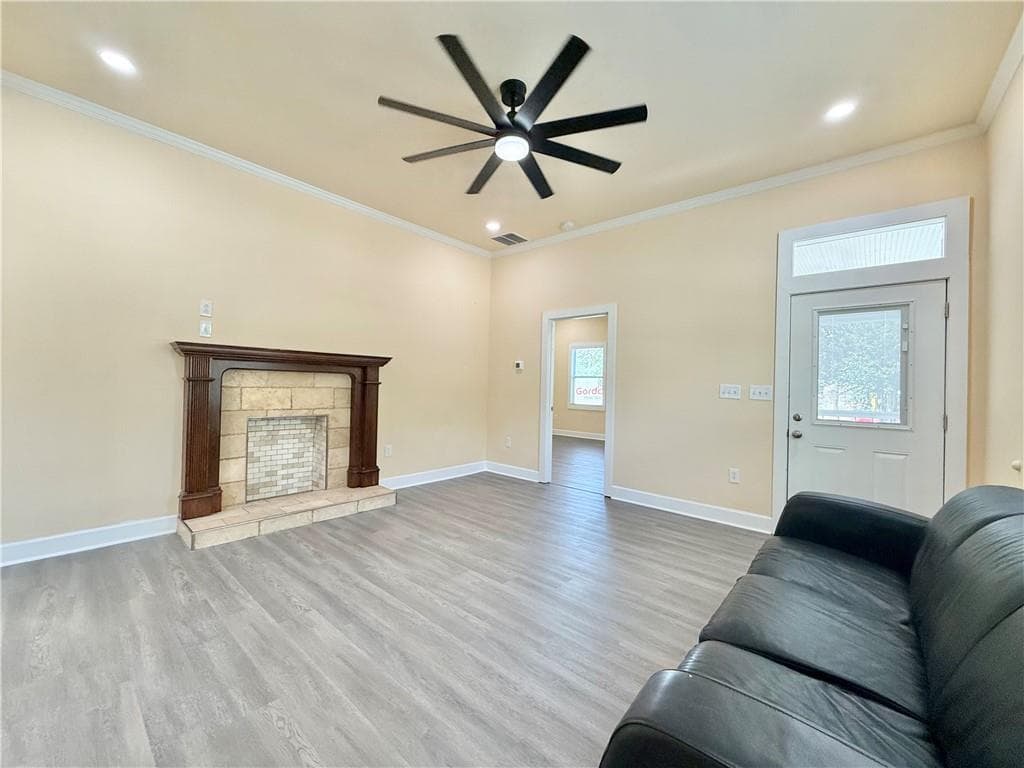 2 bedroom, 2 bathroom, 1,100 sq ft single family residence for rent at 1759 Bolton Road, Atlanta, GA 30318 for $2,000 a month — photo 8