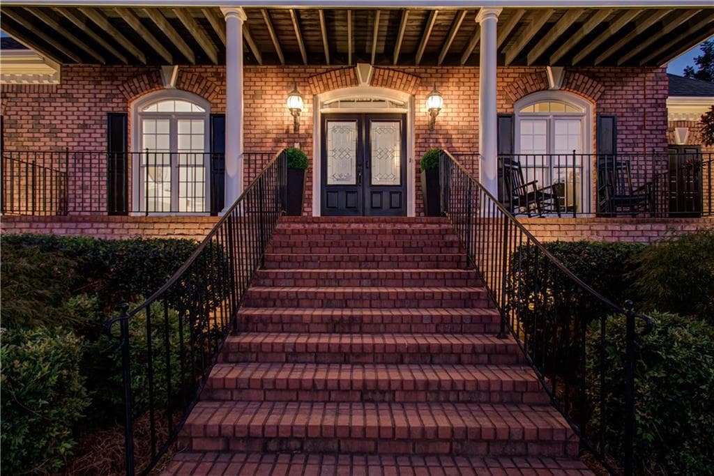 4 bedroom, 5 bathroom, 6,113 sq ft single family residence under contract at 3418 Aberrone Place, Buford, GA 30519 — photo 9