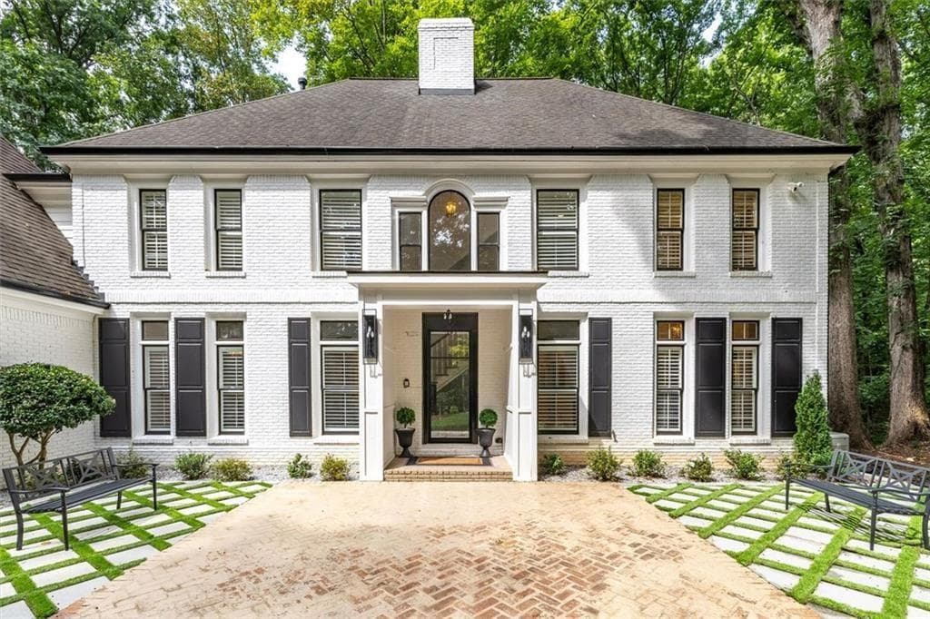 5 bedroom, 6 bathroom, 5,994 sq ft single family residence for sale at 5585 Silver Ridge Drive, Smoke Rise, GA 30087 — photo 6