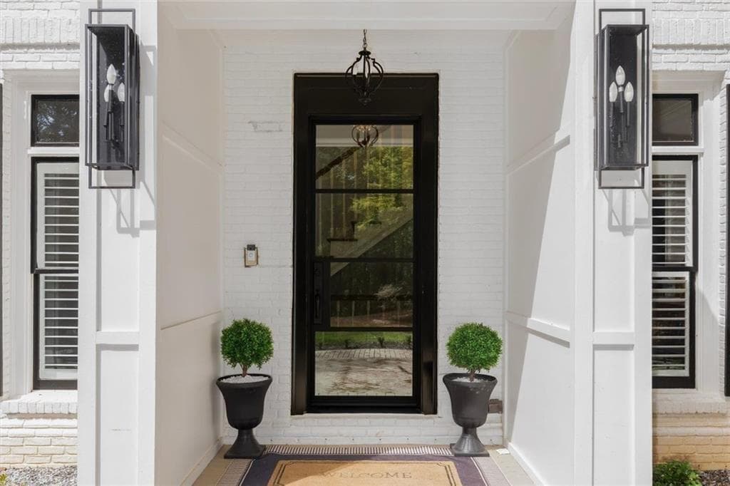 5 bedroom, 6 bathroom, 5,994 sq ft single family residence for sale at 5585 Silver Ridge Drive, Smoke Rise, GA 30087 — photo 8