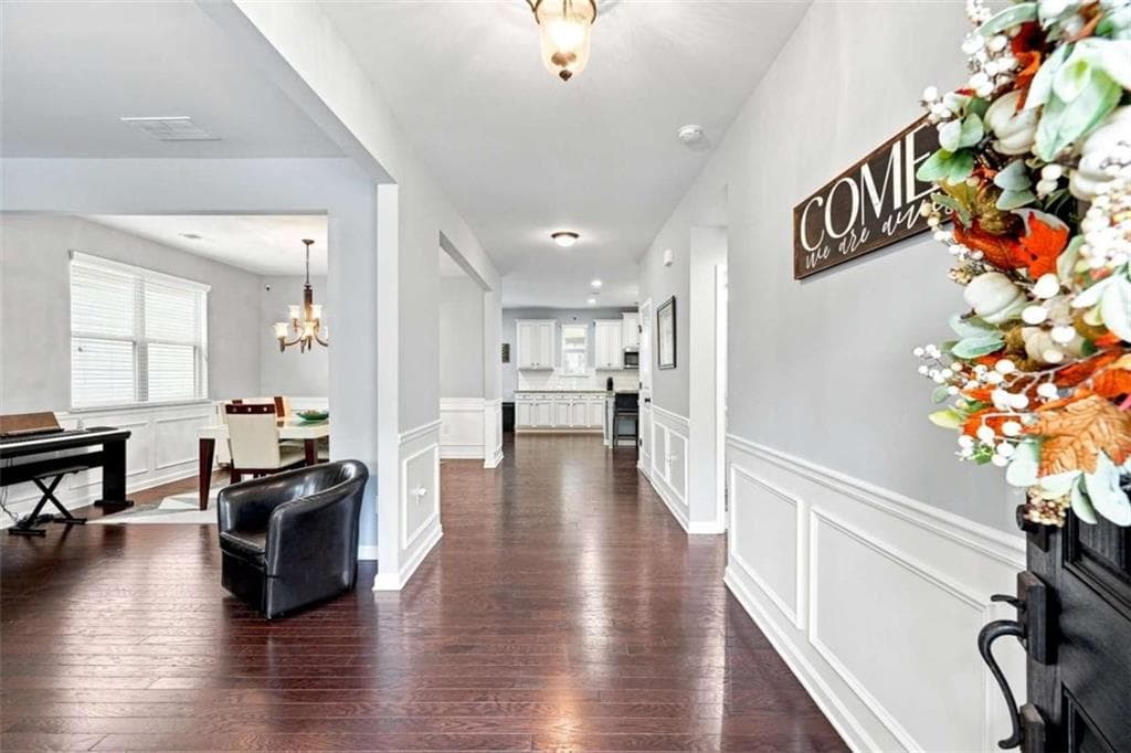 6 bedroom, 5 bathroom, 5,244 sq ft single family residence under contract at 2679 Ogden Trail, Buford, GA 30519 — photo 4