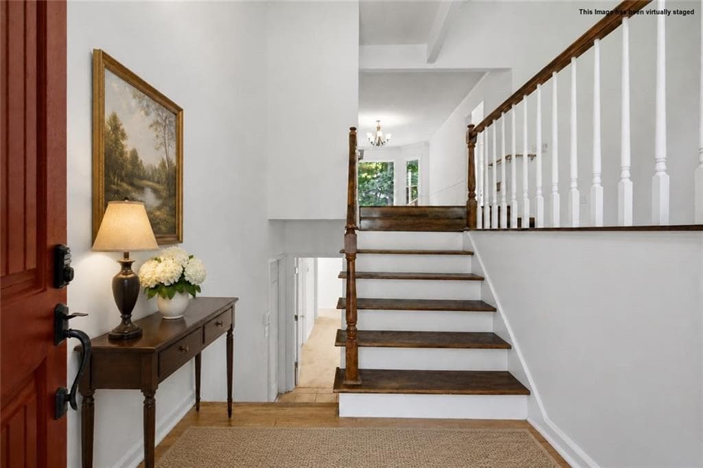 5 bedroom, 3 bathroom, 3,648 sq ft single family residence for sale at 2516 Lorne Court, Marietta, GA 30064 — photo 3
