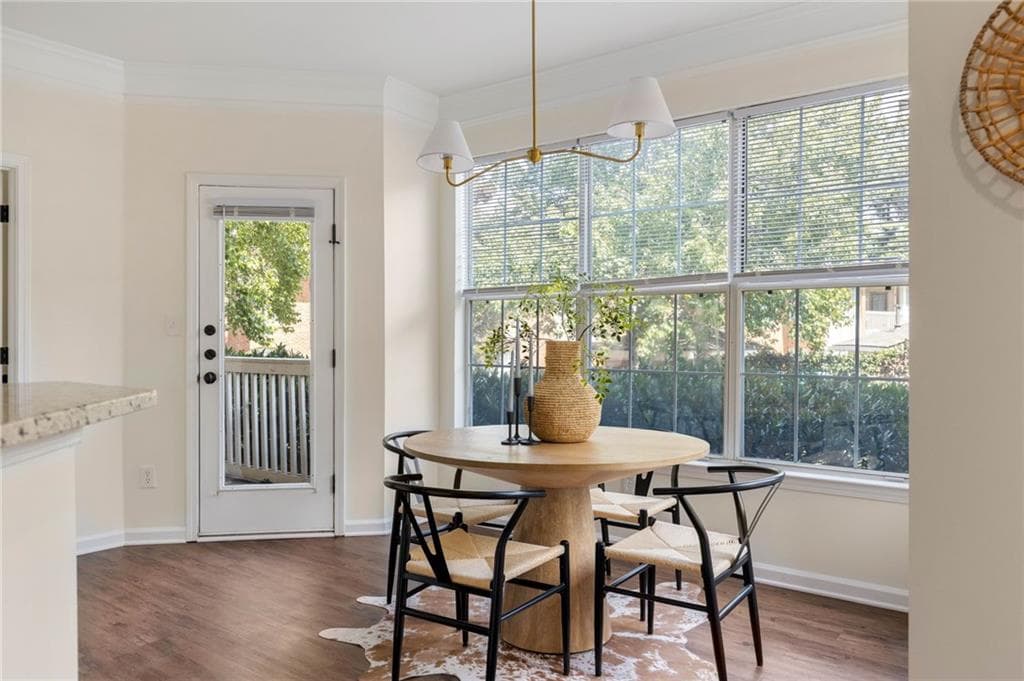 2 bedroom, 2 bathroom, 1,673 sq ft condominium for sale at 200 Renaissance Parkway 215, Atlanta, GA 30308 — photo 4