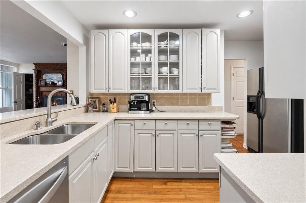 4 bedroom, 3 bathroom, 2,373 sq ft single family residence for sale at 1792 Moores Mill Road, Atlanta, GA 30318 — photo 8