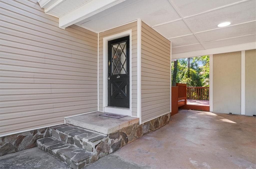 3 bedroom, 2 bathroom, 1,331 sq ft single family residence under contract at 1861 Jimmy Dodd Road, Buford, GA 30518 — photo 4