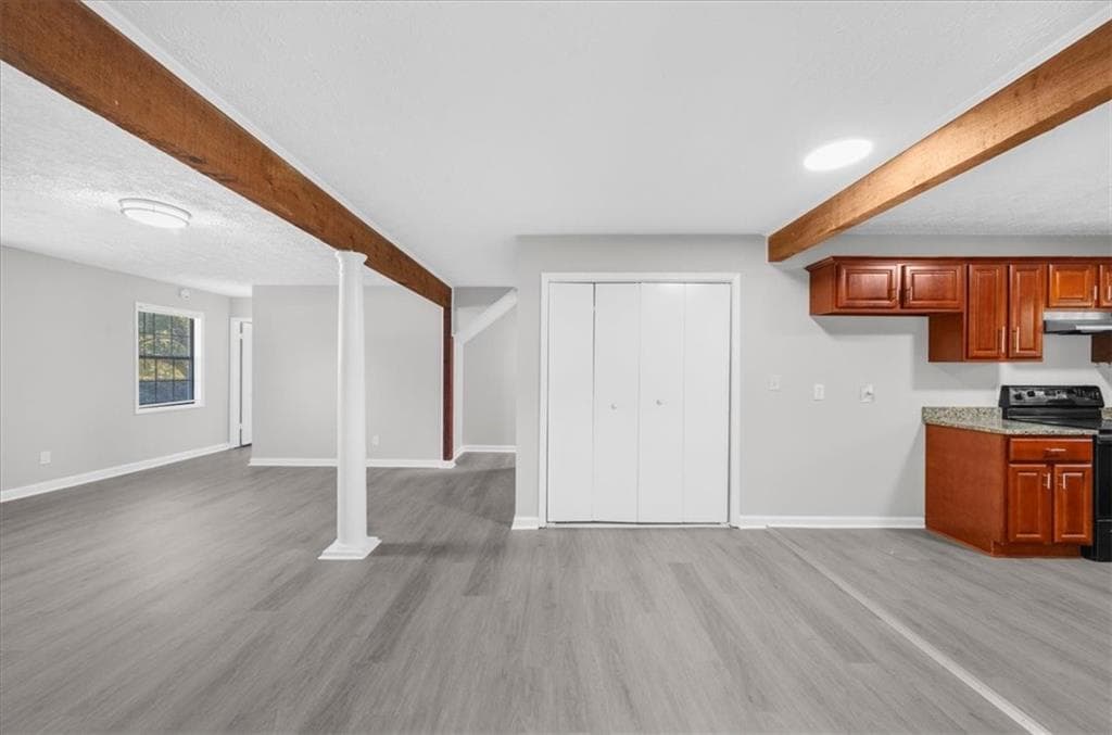 3 bedroom, 2 bathroom, 1,331 sq ft single family residence under contract at 1861 Jimmy Dodd Road, Buford, GA 30518 — photo 5