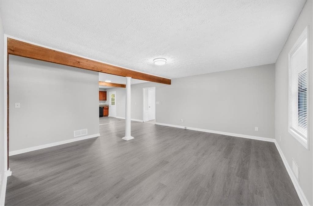3 bedroom, 2 bathroom, 1,331 sq ft single family residence under contract at 1861 Jimmy Dodd Road, Buford, GA 30518 — photo 6