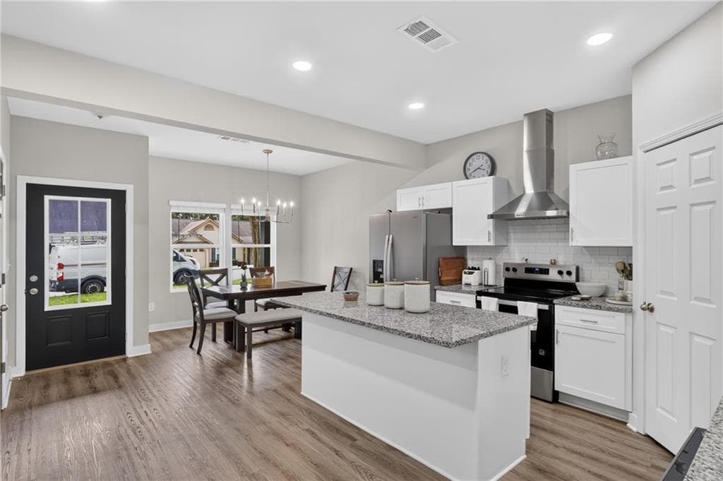3 bedroom, 3 bathroom, 2,151 sq ft single family residence for sale at 5571 Panola Place, Lithonia, GA 30058 — photo 9