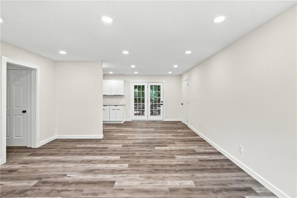 3 bedroom, 2 bathroom, 1,137 sq ft single family residence under contract at 131 Hummingbird Lane, Calhoun, GA 30701 — photo 8