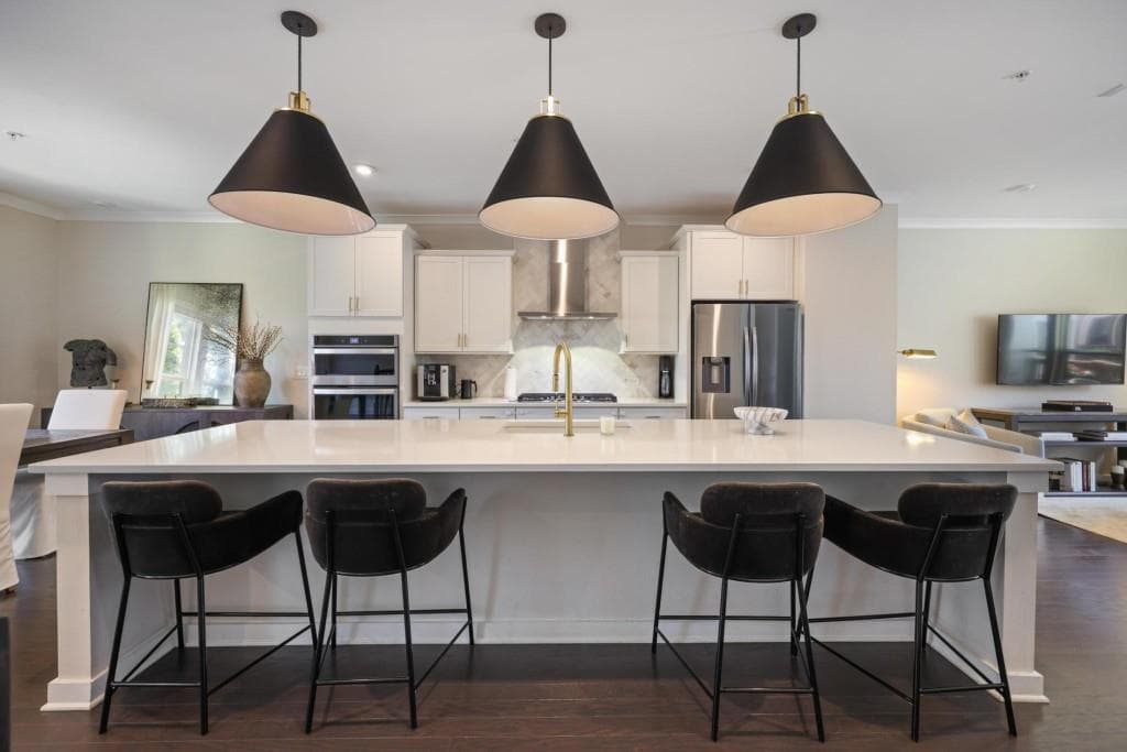 3 bedroom, 5 bathroom, 2,656 sq ft townhouse for sale at 1008 Burnside Lane, Atlanta, GA 30318 — photo 5