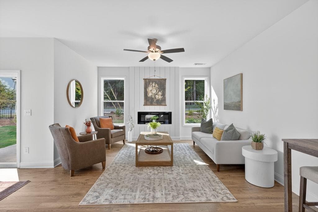 3 bedroom, 3 bathroom, 1,829 sq ft townhouse for sale at 159 Windsor Park Court, Jefferson, GA 30549 — photo 5