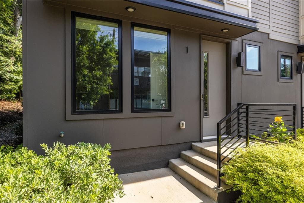 3 bedroom, 3 bathroom, 1,565 sq ft townhouse for sale at 1160 Ormewood Avenue 1, Atlanta, GA 30316 — photo 4
