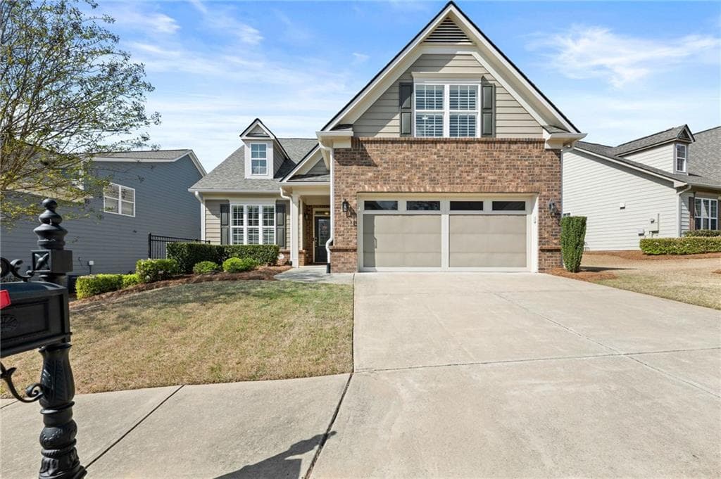 3 bedroom, 2 bathroom, 2,020 sq ft single family residence for sale at 3626 Majestic Oak Drive, Gainesville, GA 30504