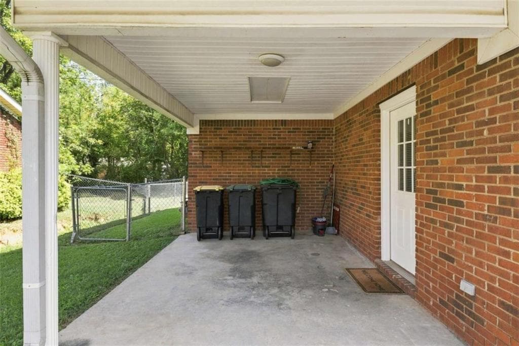 3 bedroom, 2 bathroom, 1,431 sq ft single family residence for sale at 12 Glenda Drive, Rome, GA 30165 — photo 5