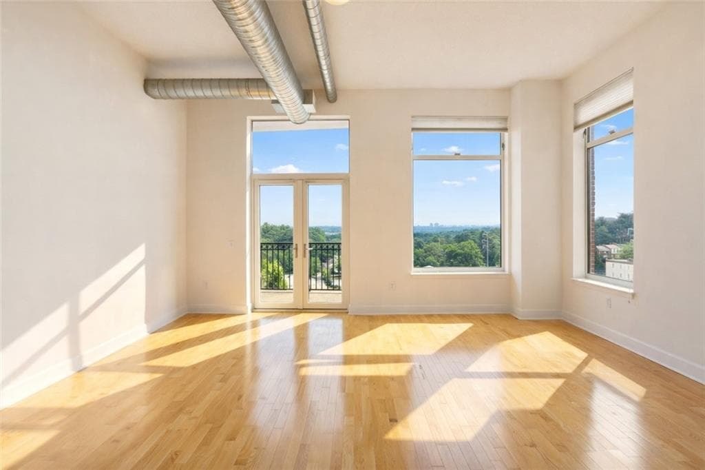 1 bedroom, 1 bathroom, 1,215 sq ft condominium for rent at 3820 Roswell Road 610, Atlanta, GA 30342 for $2,500 a month — photo 2