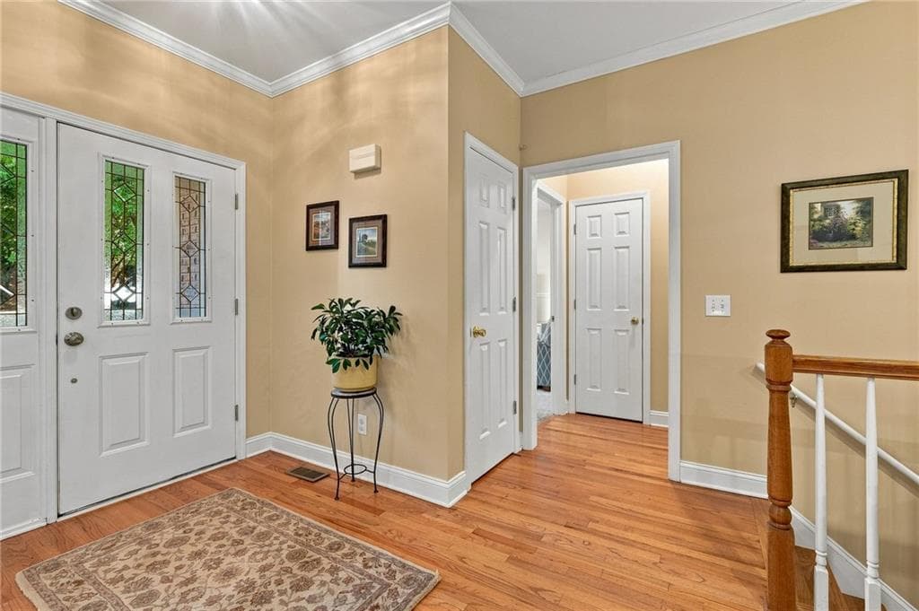4 bedroom, 3 bathroom, 3,592 sq ft single family residence under contract at 4031 Princeton Place, Gainesville, GA 30507 — photo 7