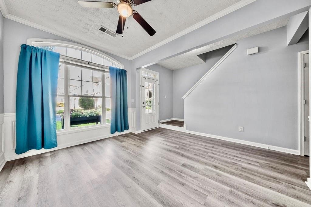 3 bedroom, 3 bathroom, 1,748 sq ft single family residence for sale at 100 Oleander Way, Canton, GA 30114 — photo 4